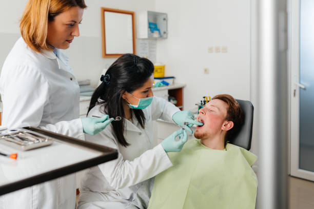 Best Emergency Root Canal Therapy in Wimauma, FL